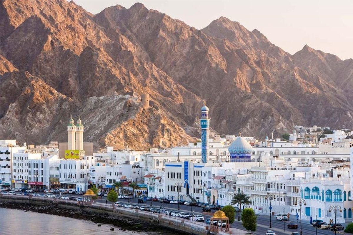 ایرانیان برای سفر 10 روزه به عمان از ویزا معاف شدند