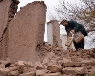 زلزله در شرق افغانستان 255 کشته برجای گذاشت