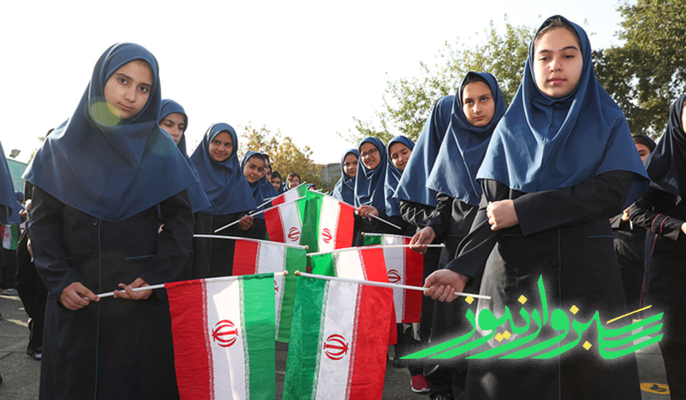 زنگ سال تحصیلی جدید سوم مهر با حضور رئیس جمهور به صدا در می‌آید