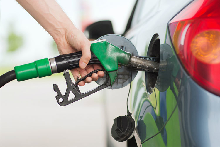 طرح مجلس برای واریز یارانه ۴۰ لیتری بنزین