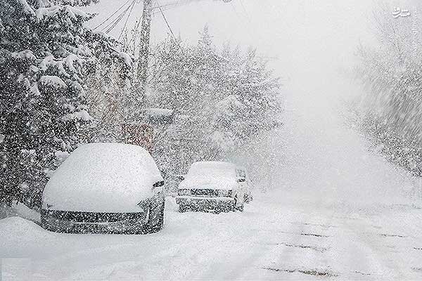 برف و باران همچنان ادامه دارد