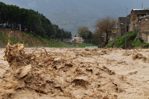 جزئیات سیل در امامزاده داوود و امدادرسانی هلال‌احمر