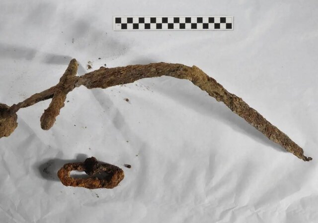 شمشیری از دوران جنگ‌های صلیبی در فنلاند کشف شد