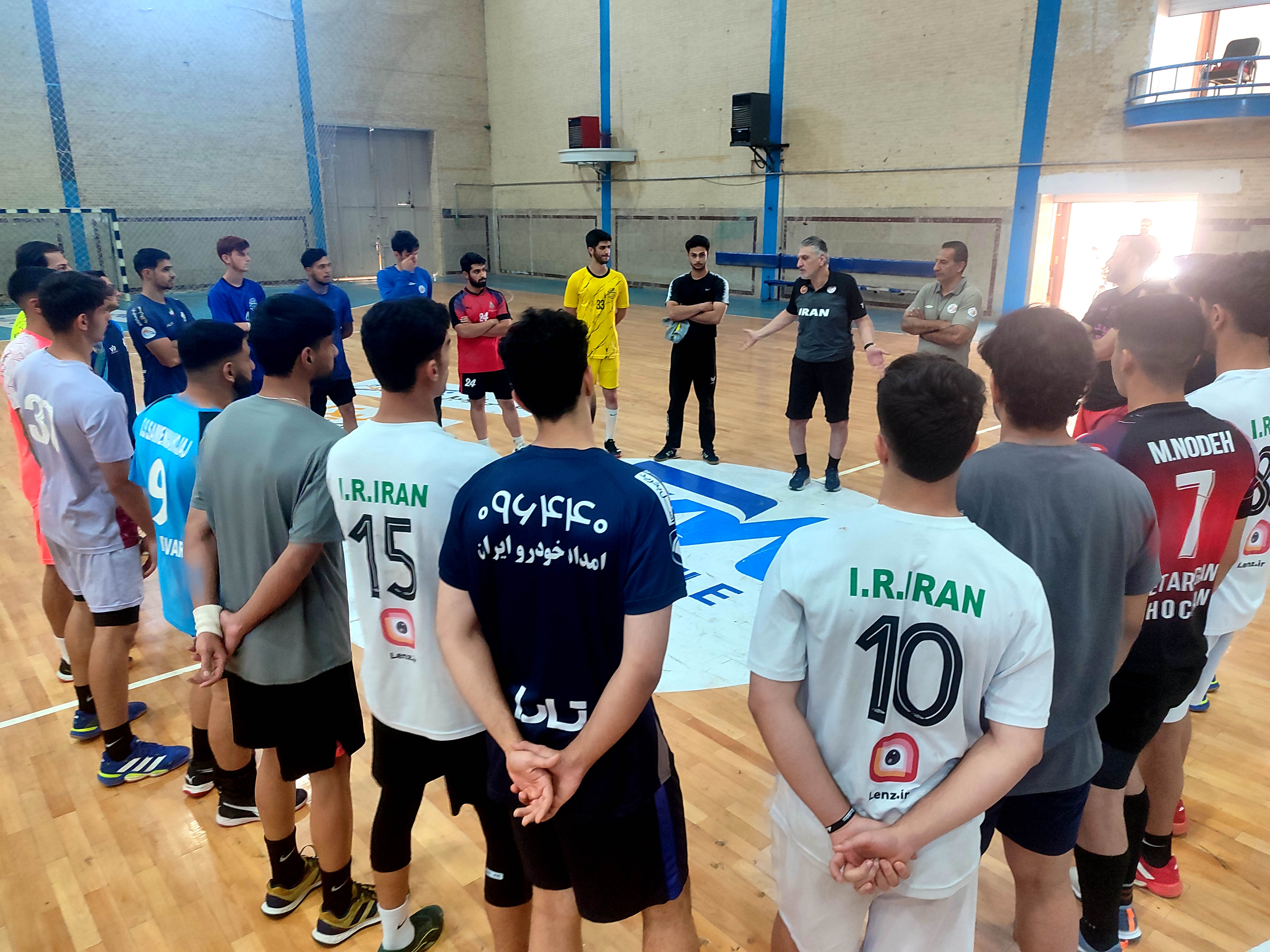 تلخ و شیرین 4 هفته نخست / از بداخلاقی و اهانت کازرونی‌ها به سبزوار تا پیروزی در اراک