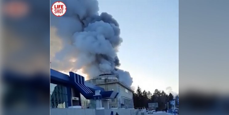آتش‌سوزی مهیب در فرودگاهی در مرز روسیه-چین