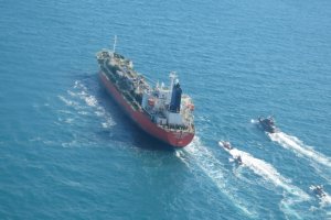 ایران یک کشتی با پرچم کره‌جنوبی را توقیف کرد