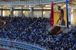 دستور جهانگیری: برخورد جدی با عاملین تجمع در ورزشگاه مشهد 