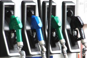 علت کاهش بنزین سوپر در برخی جایگاه‌های سوخت‌ چه بود؟