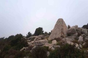 مقبره هرمی تاریخی در لبنان کشف شد