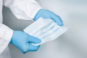 بیش از ۱۴۳ هزار ماسک غیر بهداشتی توقیف شد