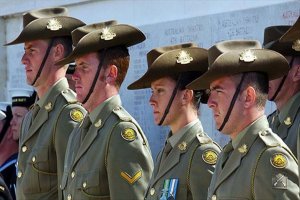 سربازان استرالیایی یک اسیر افغان را به دلیل کمبود جا در هلیکوپتر کشتند