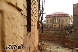 اقدامات حفاظتی برای استحکام بناهای تاریخی مجموعه عمارت پیرنیا آغاز شد