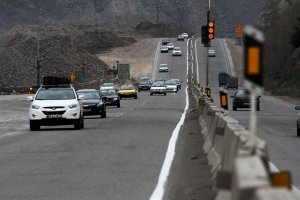 تردد روان و جو آرام جاده‌ها در صبح پنج‌شنبه