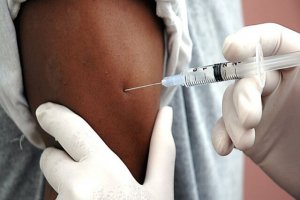 تزریق ۱۰۰ میلیون دوز واکسن کرونا در هند