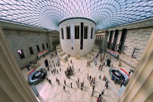موزه‌ها و کتابخانه‌های انگلستان بازگشایی شد
