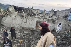 ۱۰۰۰ کشته و ۱۵۰۰ زخمی در زلزله افغانستان