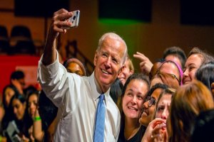 بیش از نیمی از امریکایی‌ها «جو بایدن» را پیروز انتخابات می‌دانند