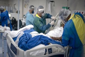 9 بیمار مبتلا به کرونا در آتش سوزی یک بیمارستان جان باختند