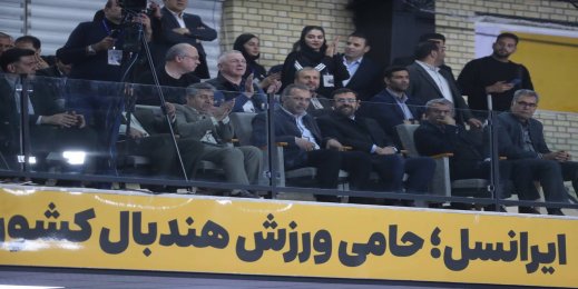 تماشاگران زن، همچنان محروم از دیدن بازی تنها نماینده لیگ برتر خراسان رضوی