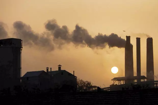 آلودگی هوا عامل مرگ ۱.۸ میلیون انسان در جهان است